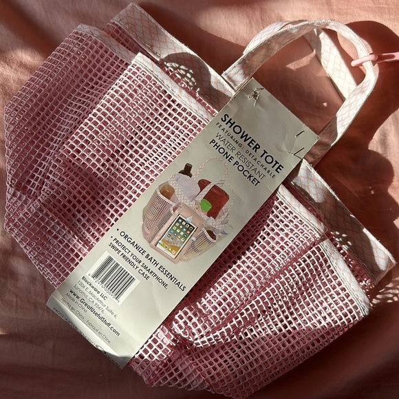 G.U.S Shower Tote - Picture 5 of 5